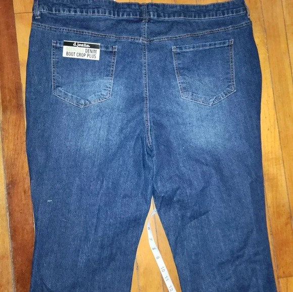 D. Jeans size 22W recycled denim boot crop plus jeans new - Picture 7 of 7
